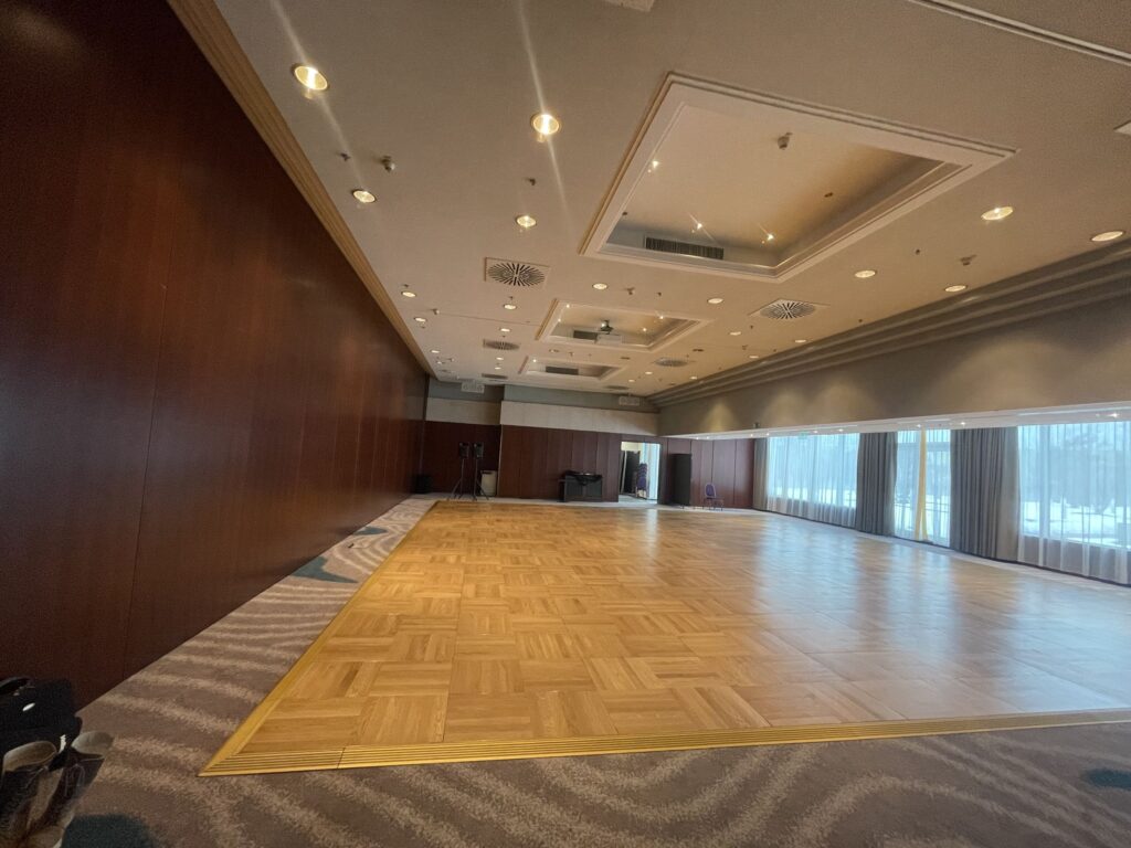 160 m2