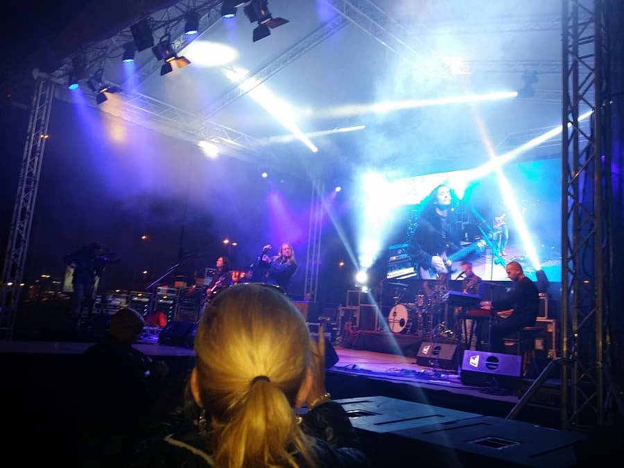 technické zajištění akcí, světla, zvuk, LED obrazovky