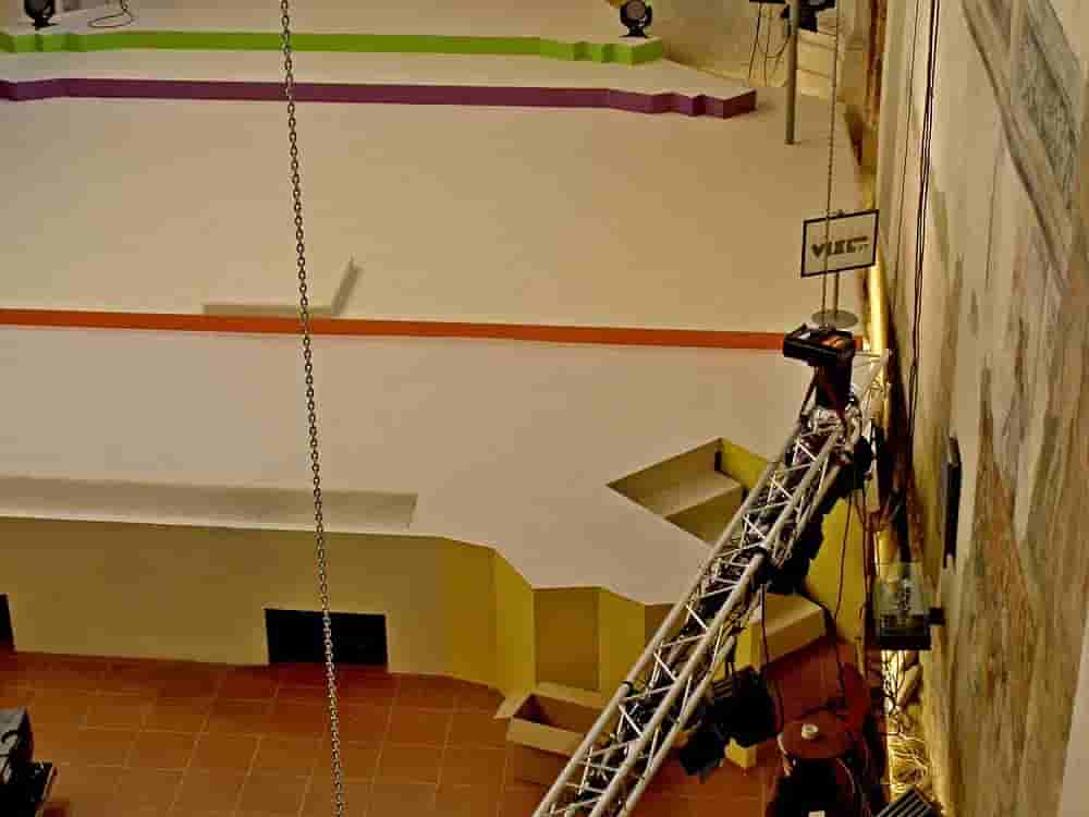 mobilní pódium atypické