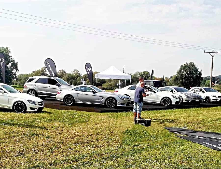 Pronájem pódia pro auto